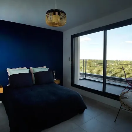 Bed & Breakfast Maison Canopee Saint-Genis-les-Ollieres