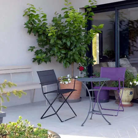 Bed & Breakfast Maison Canopee Saint-Genis-les-Ollières